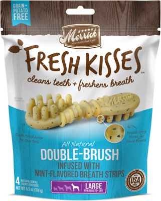 Merrick Fresh Kisses Double-Brush Mint Breath Strips Large Grain-Free Dental Dog Treats, 4 count