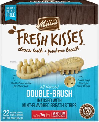 Merrick Fresh Kisses Double-Brush Mint Breath Strips Medium Grain-Free Dental Dog Treats, 22 count