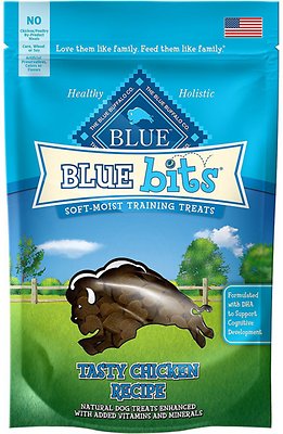 Blue Buffalo Blue Bits Tasty Chicken Recipe Soft-Moist Training Dog Treats, 4-oz